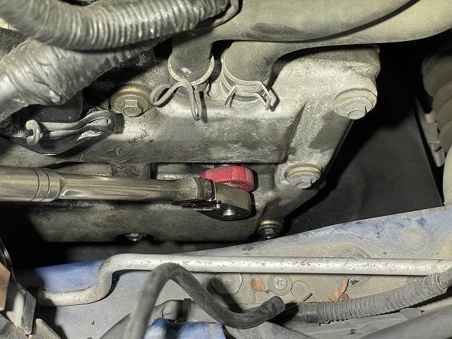 滋賀オートライフハノ　スバル「インプレッサWRX STI」(GDB)のプラグ交換　NGKイリウェイ