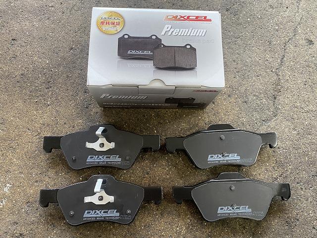 滋賀オートライフハノ　フォード「エスケープ」のフロントブレーキパッド交換（ディクセル）