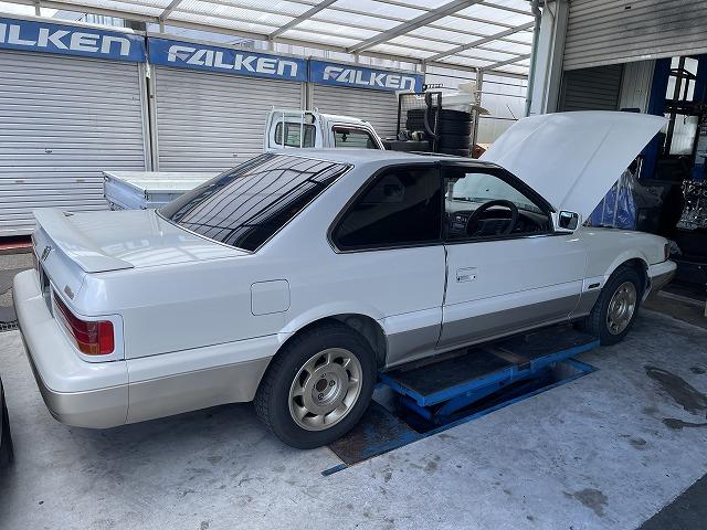 滋賀オートライフハノ　日産「レパード」(UF31)のエアコン修理（コンプレッサー＆リキッドタンク交換）