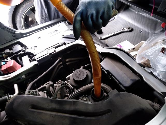 滋賀オートライフハノ　トヨタ「ハイエース」(200系)の車検＆整備とオルタネーター交換