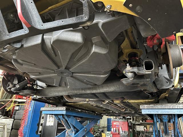 滋賀オートライフハノ　輸入車「ルノー メガーヌ3 RS」の車検＆整備とマフラー交換