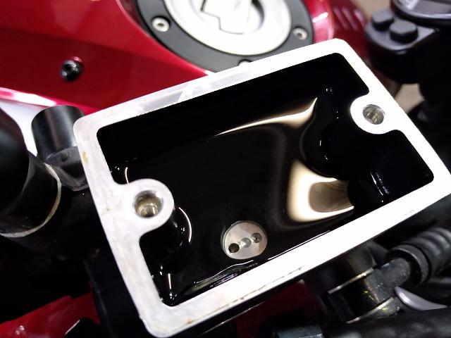 滋賀オートライフハノ　ヤマハ「XSR700」の車検＆整備とフルード交換