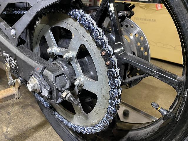 滋賀オートライフハノ　カワサキ「ZX-25R」の持込タイヤ交換(前後)＆チェーン交換