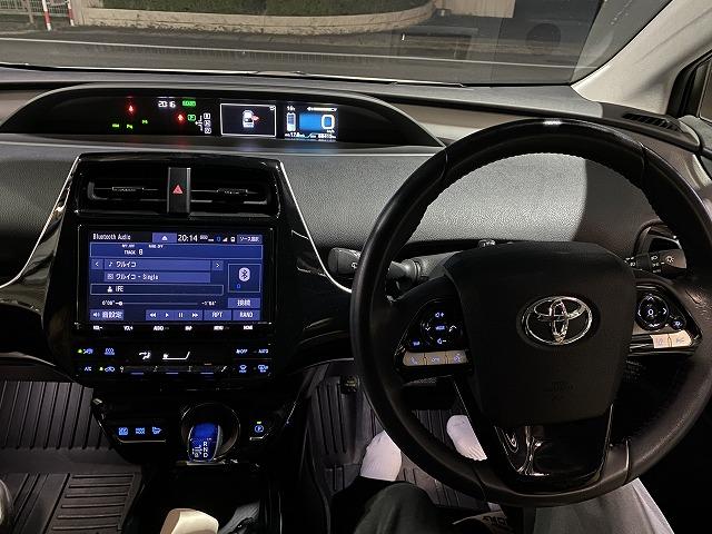 滋賀オートライフハノ 中古車「50プリウス Aツーリング」(ZVW51)ご成約