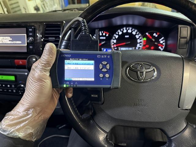 滋賀オートライフハノ 中古車「ハイエース スーパーGL ダークプライム」(200系)ご成約