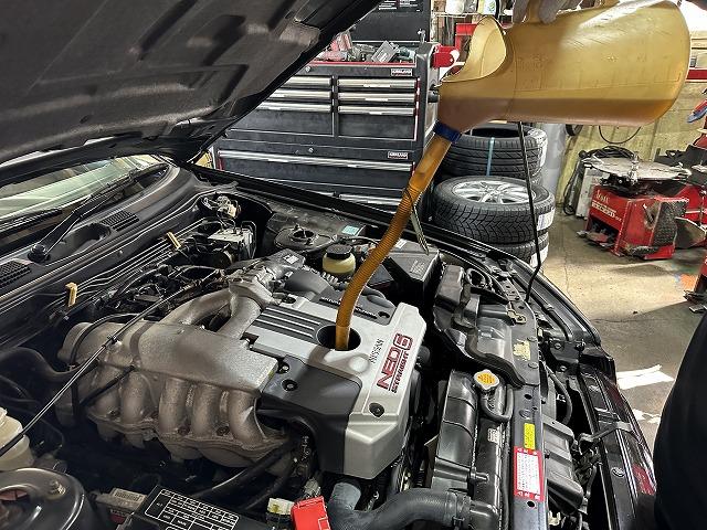 滋賀オートライフハノ 日産「スカイライン 25GT」(ER34)の車検&整備とオイル交換