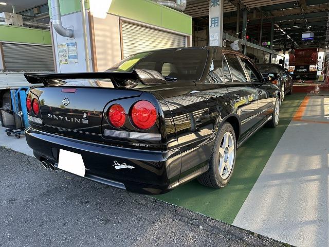 滋賀オートライフハノ 日産「スカイライン 25GT」(ER34)の車検&整備とオイル交換