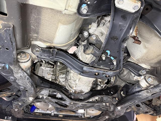 滋賀オートライフハノ　スバル「インプレッサワゴン」(GGA)のクラッチ交換