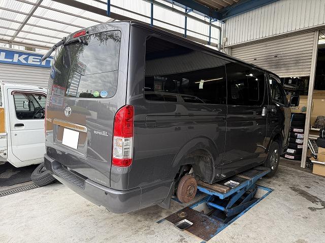 滋賀オートライフハノ　200系ハイエースの86用トルセンLSD交換（部品持ち込み）