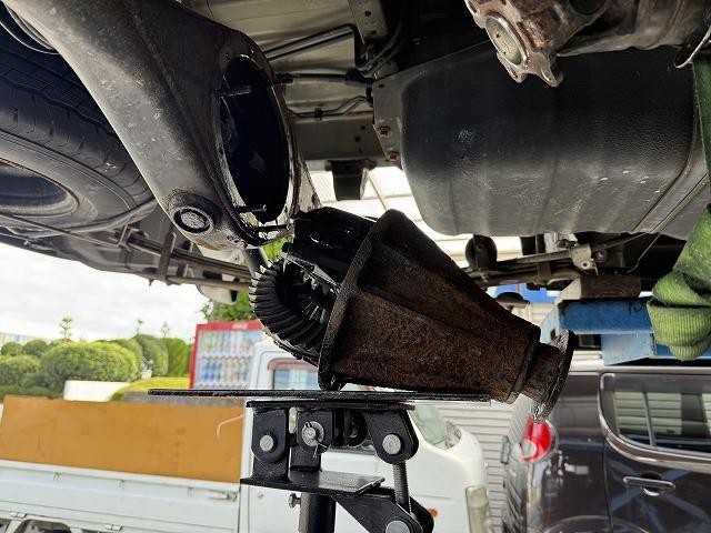 滋賀オートライフハノ　200系ハイエースの86用トルセンLSD交換（部品持ち込み）