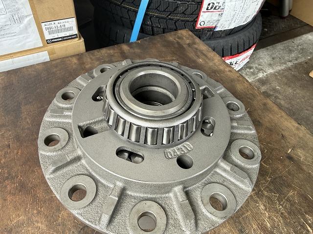 滋賀オートライフハノ　200系ハイエースの86用トルセンLSD交換（部品持ち込み）