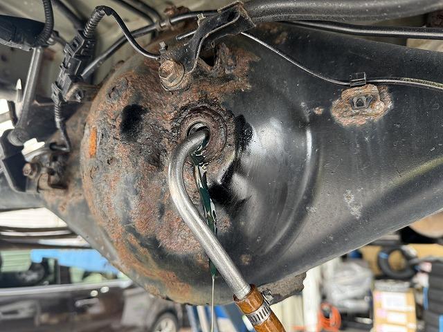 滋賀オートライフハノ　200系ハイエースの86用トルセンLSD交換（部品持ち込み）