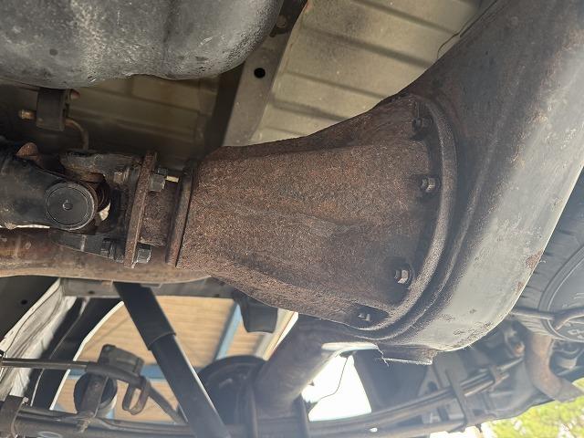 滋賀オートライフハノ　200系ハイエースの86用トルセンLSD交換（部品持ち込み）