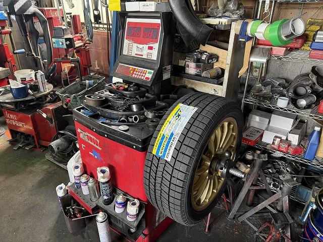 滋賀オートライフハノ　スバル「インプレッサ WRX」(GDA)の持込スタッドレス交換4本（17インチ）