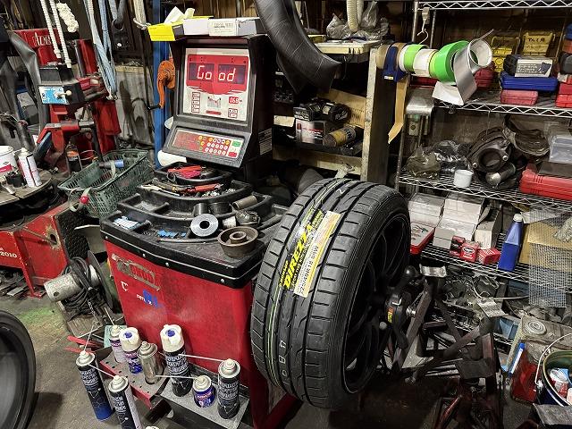 滋賀オートライフハノ　トヨタ「セリカ GT-FOUR」(ST205)のタイヤ交換4本（ダンロップ）