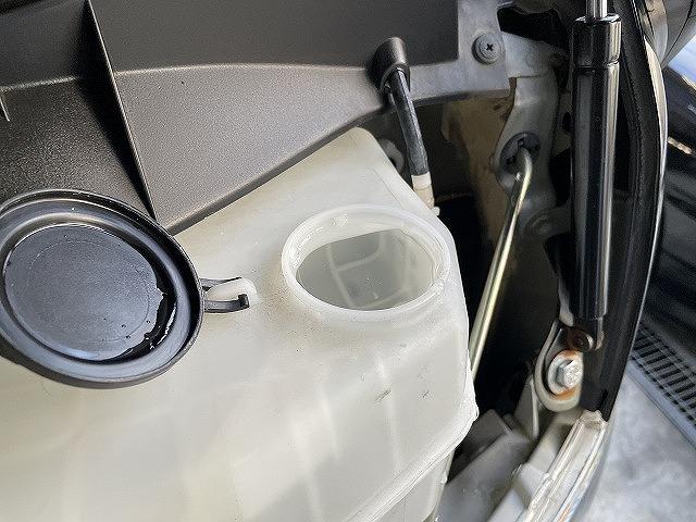 滋賀オートライフハノ　トヨタ「ハイエース」(200系)の車検＆整備