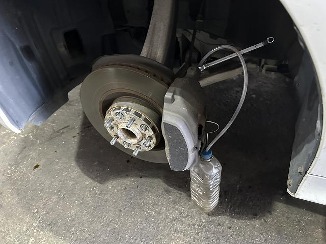 滋賀オートライフハノ　レクサス「GS450ｈ」(GWL10)の車検＆整備とオイル交換