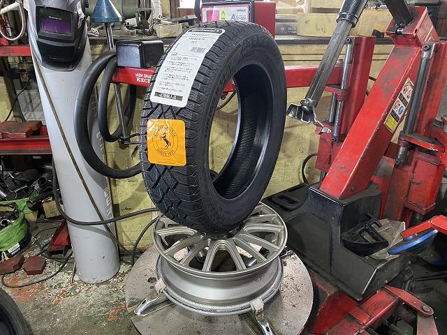 滋賀オートライフハノ　ダイハツ「アトレー」(軽自動車)のスタッドレス交換4本（コンチネンタル）