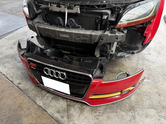 滋賀オートライフハノ　輸入車「アウディTT」(8J)の事故修理（保険対応）