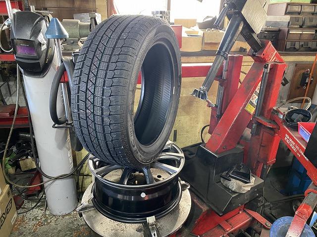 滋賀オートライフハノ　スバル「レヴォーグ」の持込スタッドレス交換4本（17インチ）