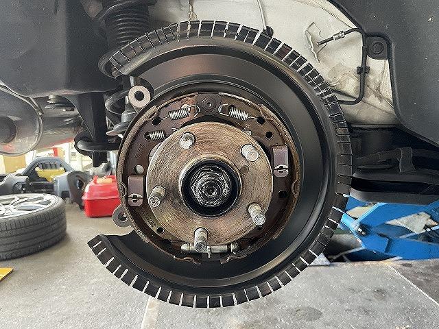 滋賀オートライフハノ　トヨタ「GR86」(ZN8)の持込ブレンボキャリパー＆ローター交換(純正オプション)