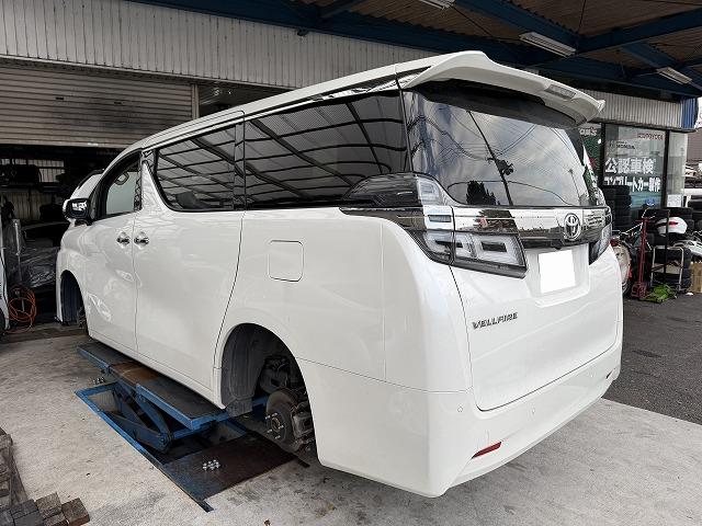 滋賀オートライフハノ　トヨタ「ヴェルファイア」(AGH30)の車検＆整備とオイル交換