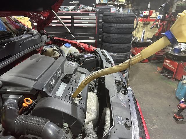 滋賀オートライフハノ　輸入車「VWルポ」の車検＆整備とオイル交換