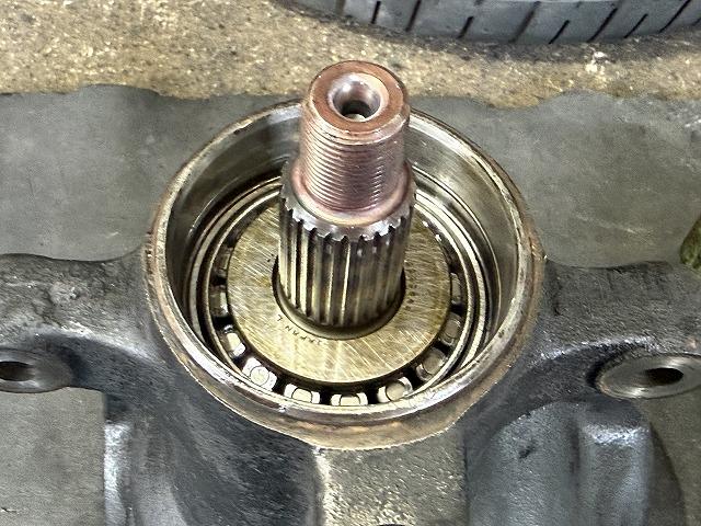 滋賀オートライフハノ　日産「シルビア」(S13)の「4.6」ファイナル交換