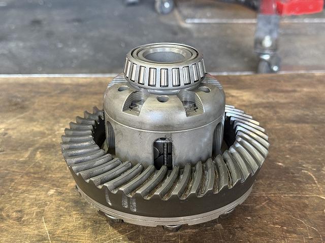 滋賀オートライフハノ　日産「クリッパー」(DR17V)の持ち込みLSD交換(クスコ)