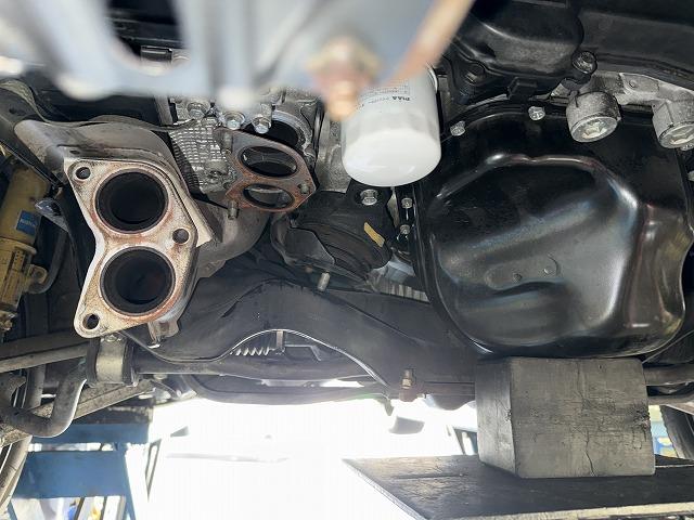 滋賀オートライフハノ　スバル「レガシィ」(BP5)のエンジン＆ミッションマウント交換とトルクロッド交換