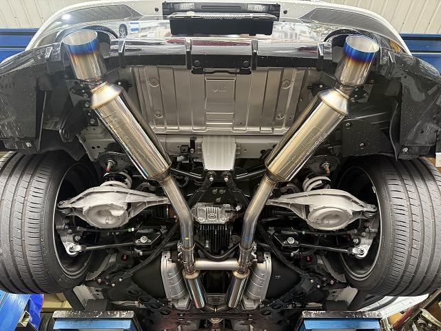 滋賀オートライフハノ　日産「現行型フェアレディZ」(RZ34)の持込マフラー交換 ※フジツボ製