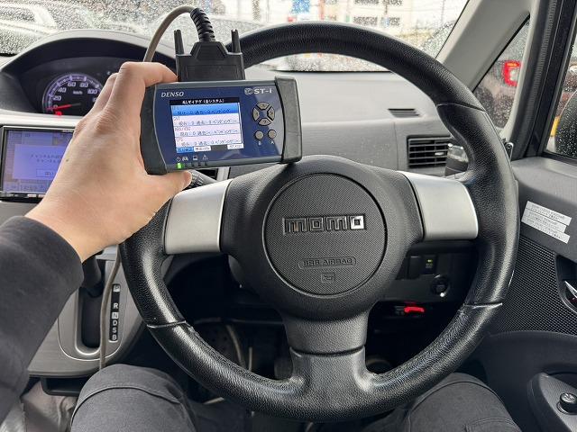 滋賀オートライフハノ　ダイハツ「ムーヴ」(LA100S)の車検＆整備とブーツ交換