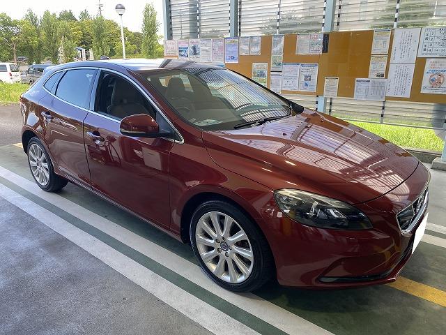 滋賀オートライフハノ　輸入車「ボルボ V40」(MB4154T)の車検＆整備とオイル交換