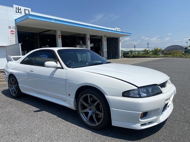 滋賀オートライフハノ　日産「スカイライン GT-R」(BCNR33)の車検＆整備