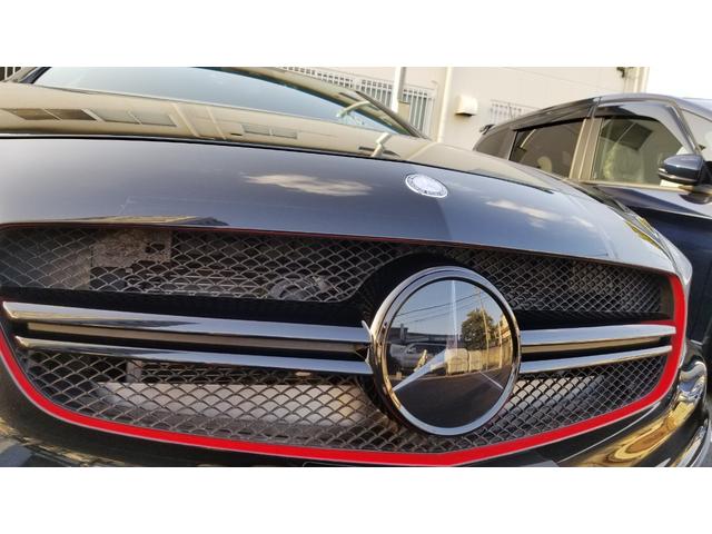 メルセデスベンツ　A45のテールランプ　スモーク塗装