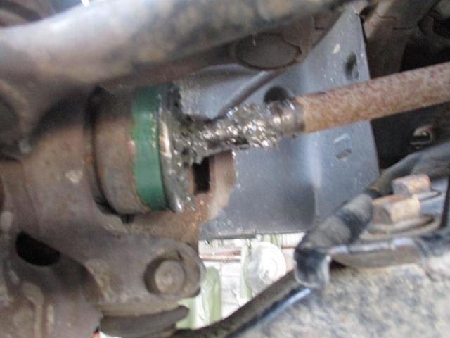 サンバートラック　ドライブシャフトブーツ交換