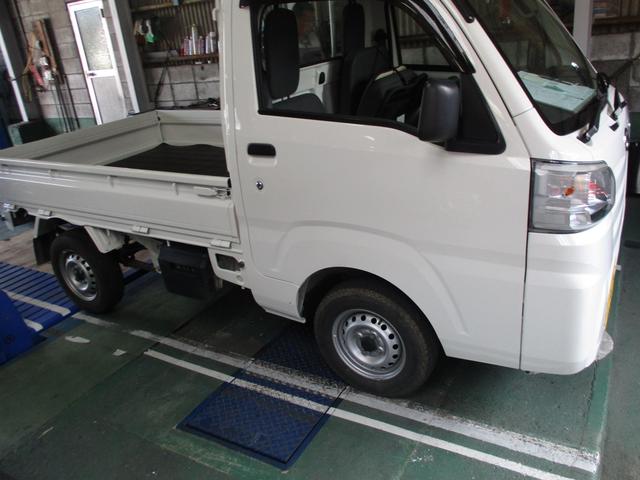 ハイゼットの車検です。