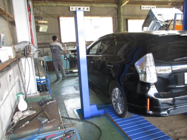 プリウス&alpha;の車検です。