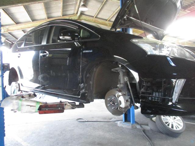 プリウス&alpha;の車検です。