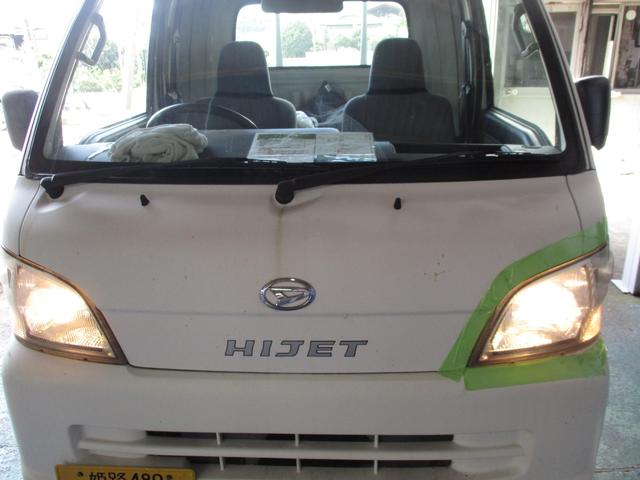 ハイゼットのヘッドライト球交換