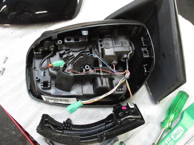車検で入ってきたデイズルークスのドアミラーの格納が格納しない