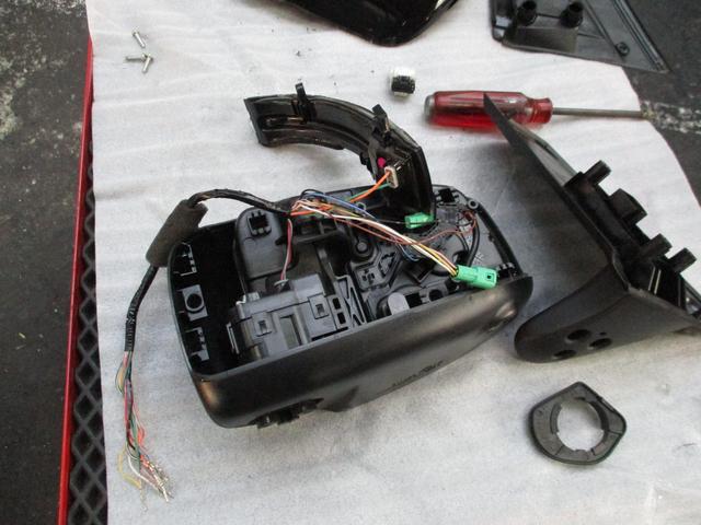 車検で入ってきたデイズルークスのドアミラーの格納が格納しない