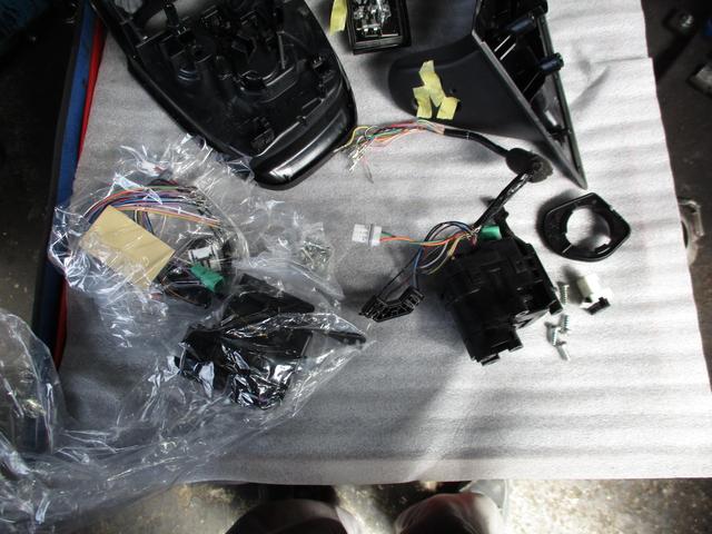 車検で入ってきたデイズルークスのドアミラーの格納が格納しない