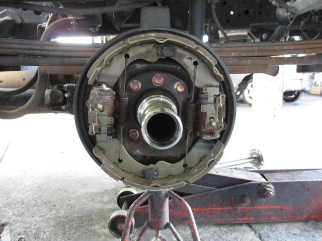 タイタンダンプの車検