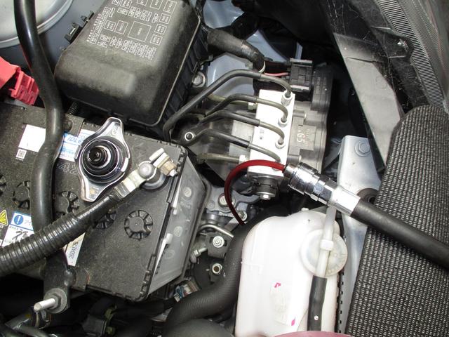 ミラーイースの車検とＣＶＴオイル交換です。