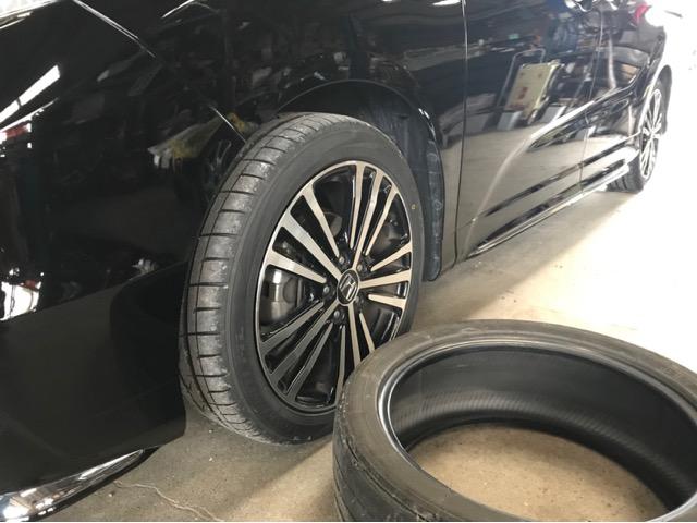 オデッセイ　18インチタイヤ交換《宍粟市 福崎 車検 整備 取付は猪多モータースにお任せください》