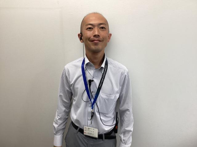スタッフ紹介2