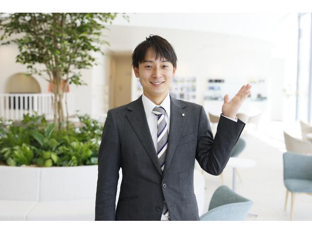 スタッフ紹介1