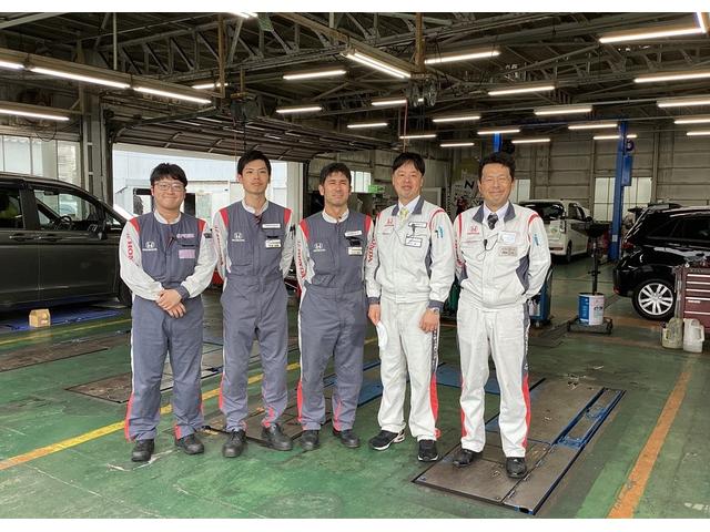スタッフ紹介2