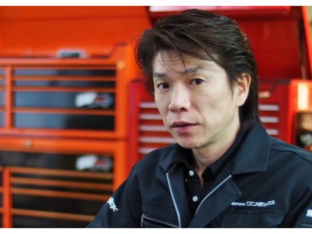 スタッフ紹介1